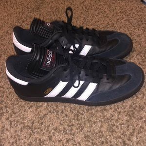 Pair of black adidas samba’s that are women’s size 8